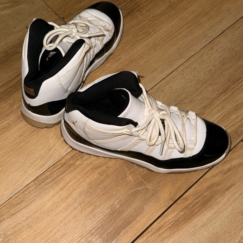 Jordan 11s “Concord” 3Y